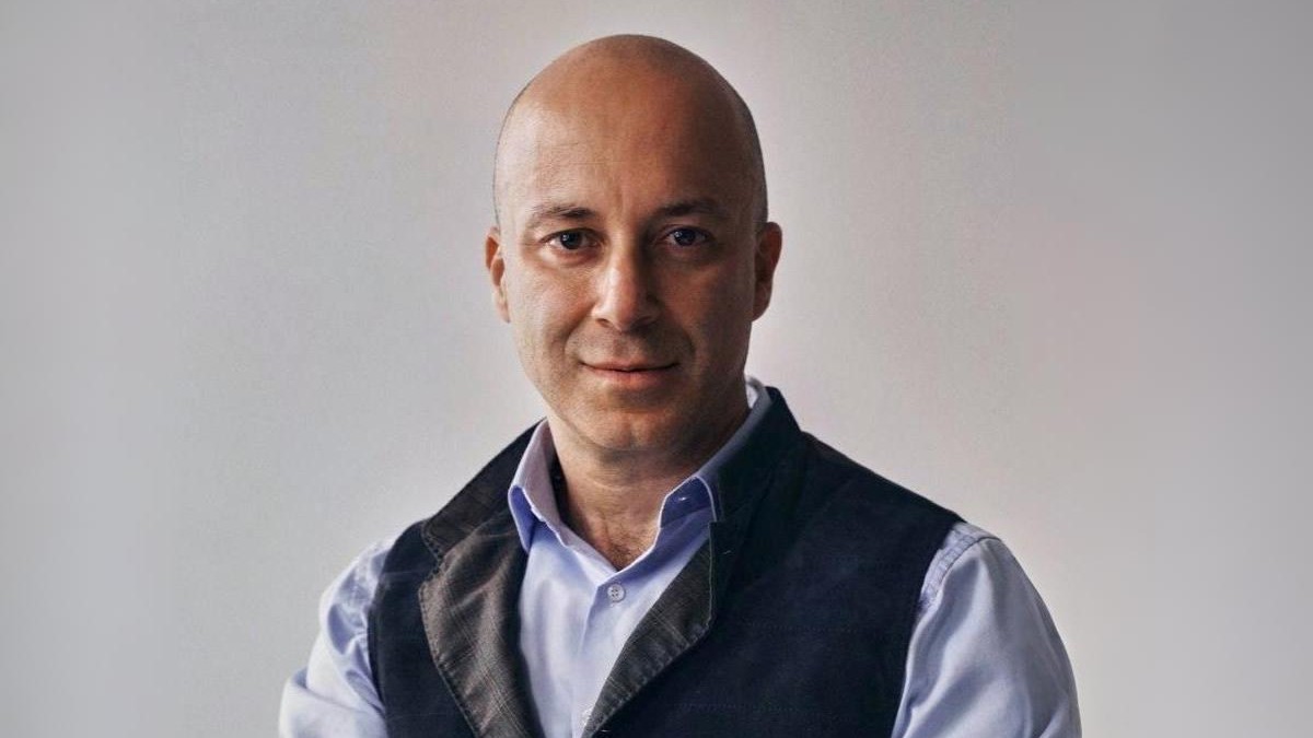 Сергей Миронов. Почему в Москве закрываются сетевые кафе? Сергей Миронов. Почему в Москве закрываются сетевые кафе?